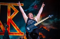 Týr